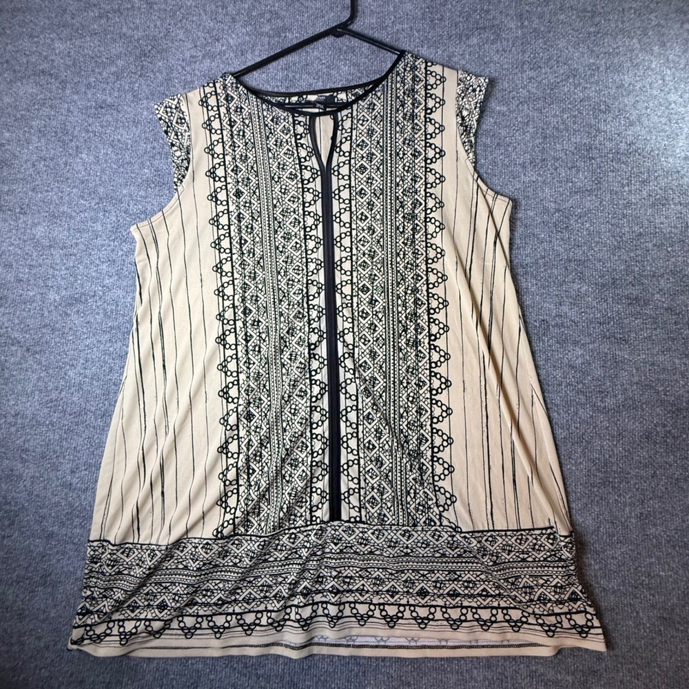 Alfani Woman 1X Beige Black Geometric Tribal Print Sleeveless Split Neck Tunic